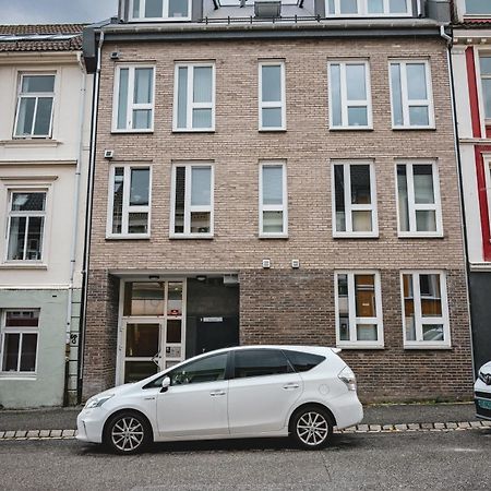 Modern Comfort In The Heart Of Bergen Exterior photo